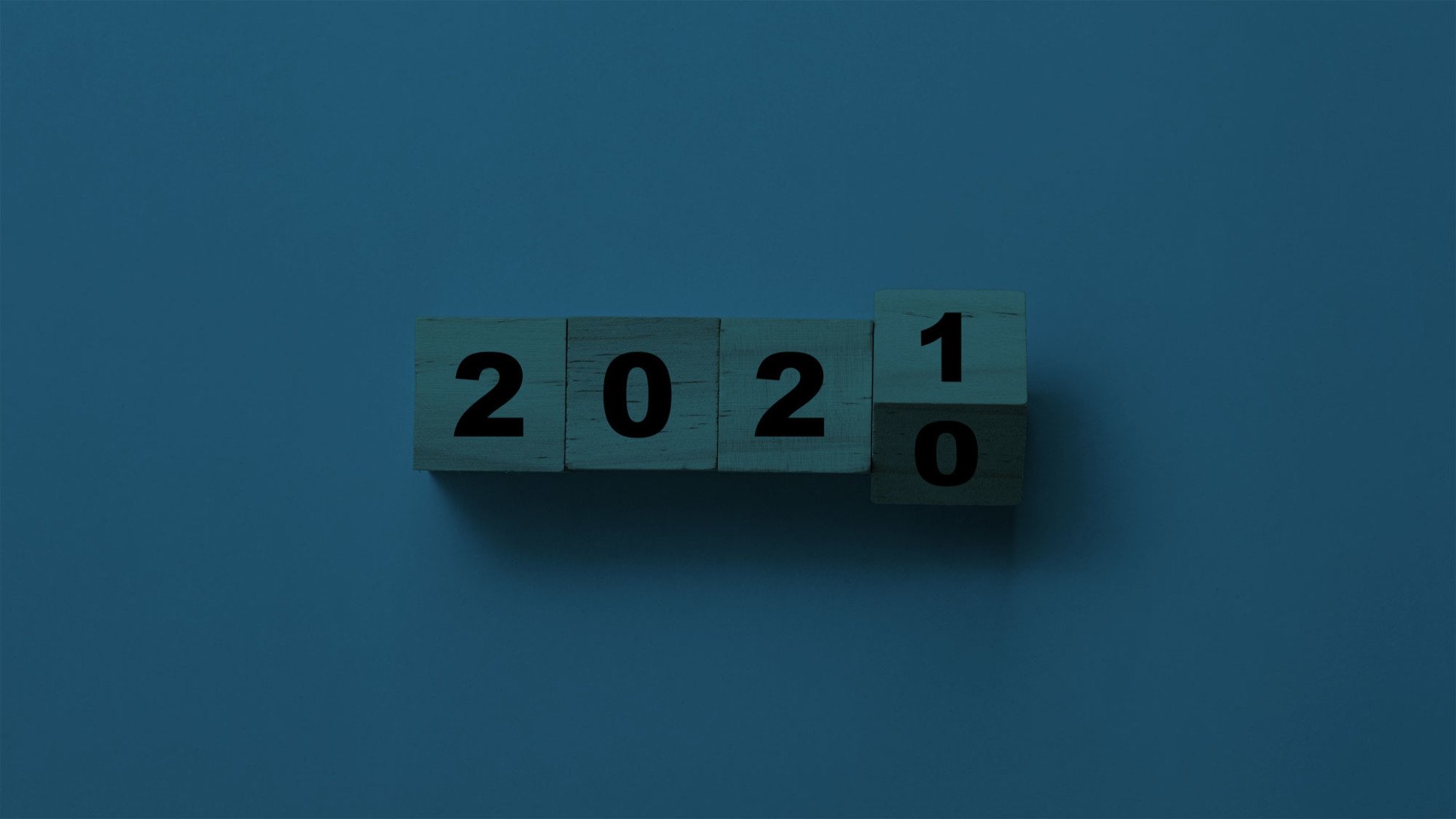 Toy blocks with the numbers 2021