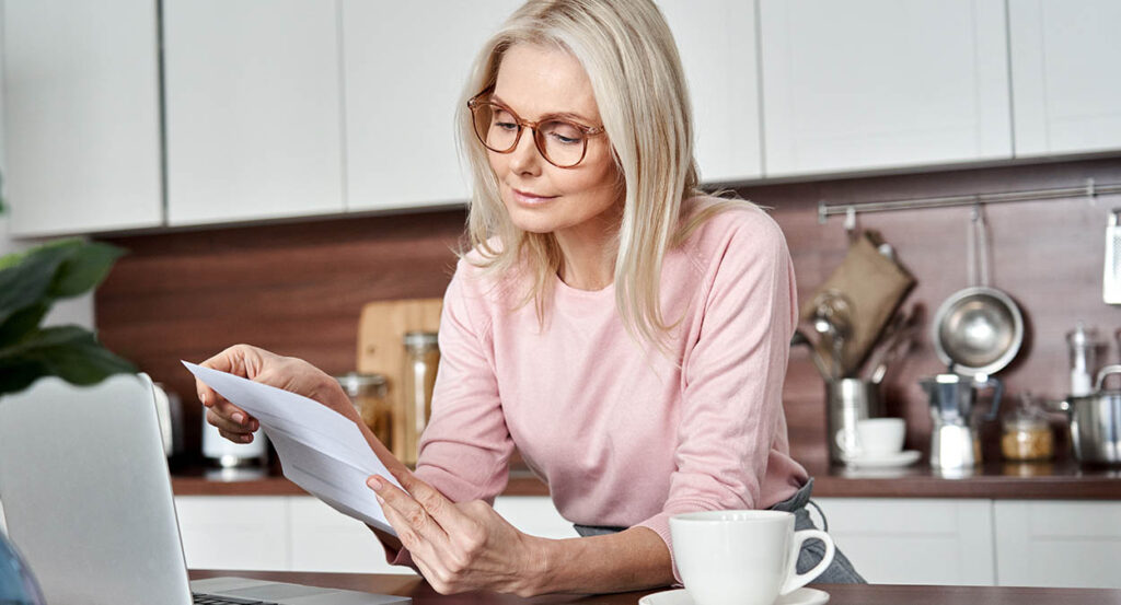 Middle aged woman inherited IRA, decides what to do next
